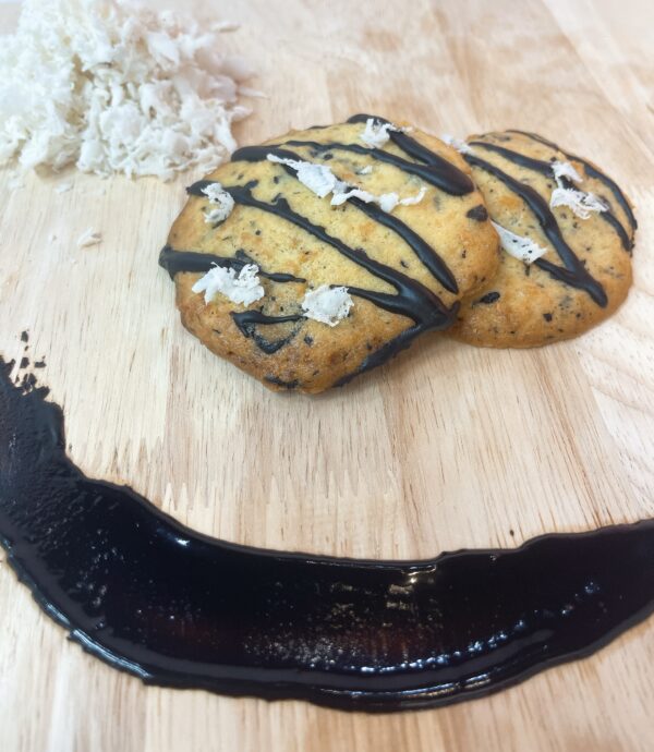Coco loco (coconut and dark chocolate) mimi bakes vn hcm saigon phap
